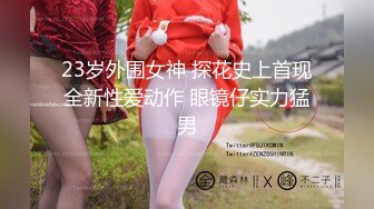 美女吃大鸡巴