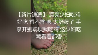 监控深夜偷拍门口的一对狗男女