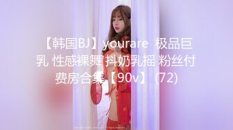 身材苗条的女友先女上位，再后入啪啪，一不小心还露脸，长得不赖