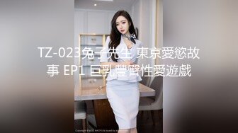 妹子刚走应观众要求叫回来近距离特写深喉口交摸逼调情一番