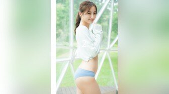 说话嗲嗲甜美极品兼职小妹  先过来给我舔个屌 69姿势掰穴磨阴蒂  抱起来猛插小穴